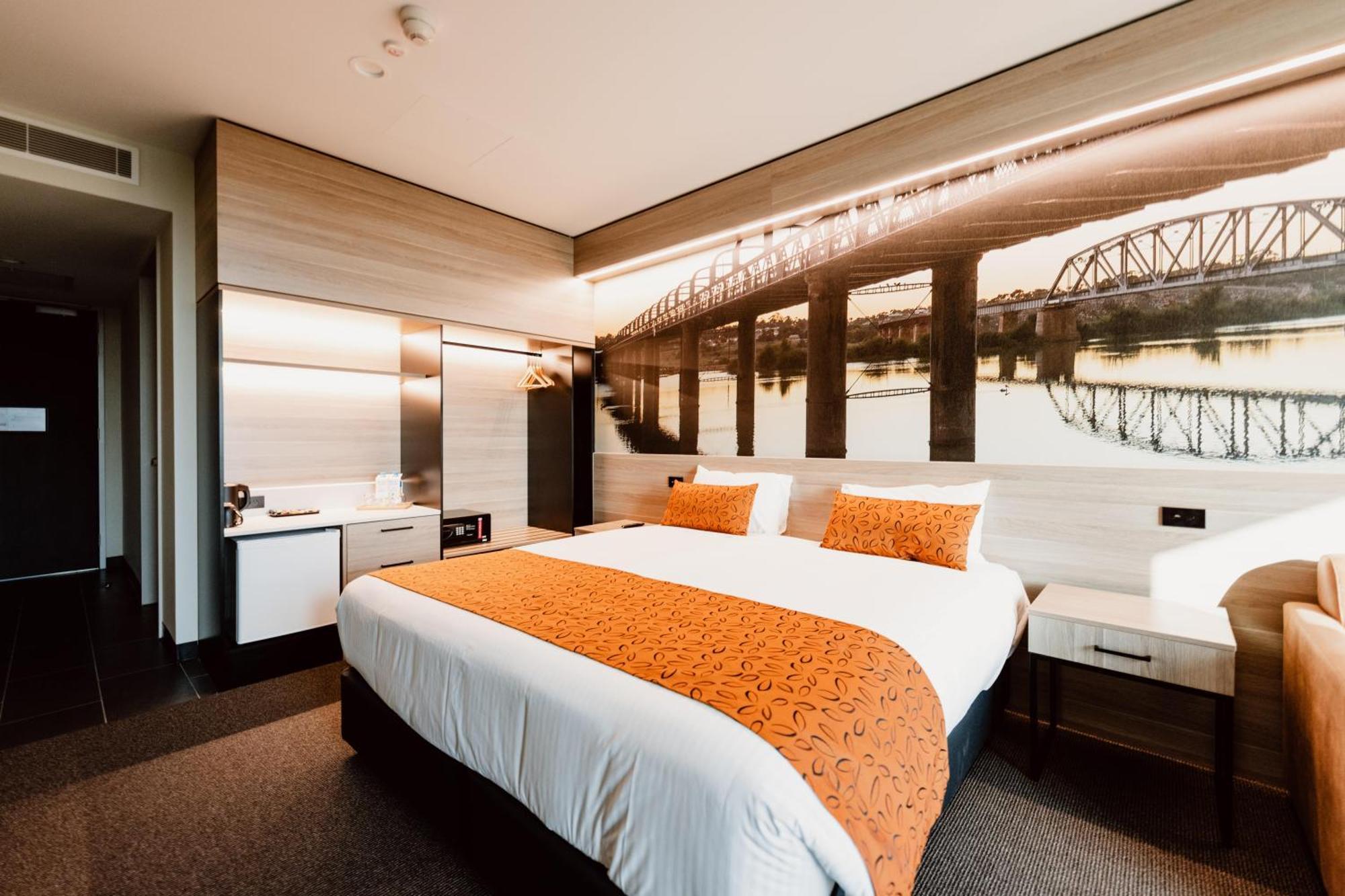 Bridgeport Hotel Марри-Бридж Экстерьер фото